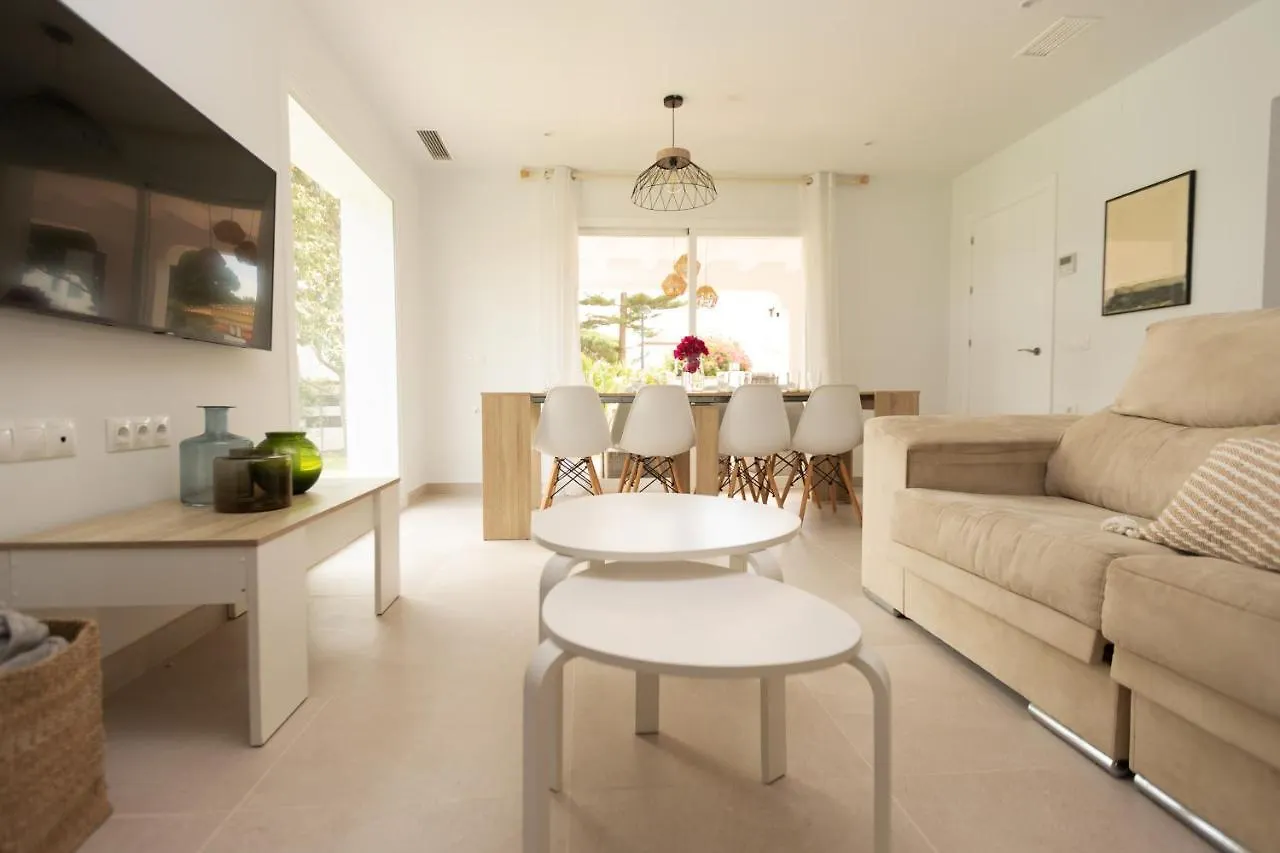 Villa Alemania Chalet Independiente Con Piscina En Urbanizacion Roche Conil Cadiz Andalucia Espana Spanyolország