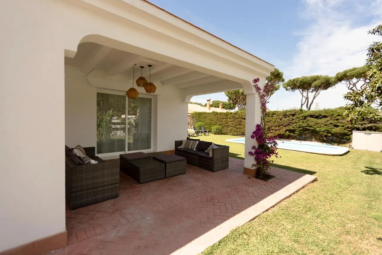 Villa Alemania Chalet Independiente Con Piscina En Urbanizacion Roche Conil Cadiz Andalucia Espana
